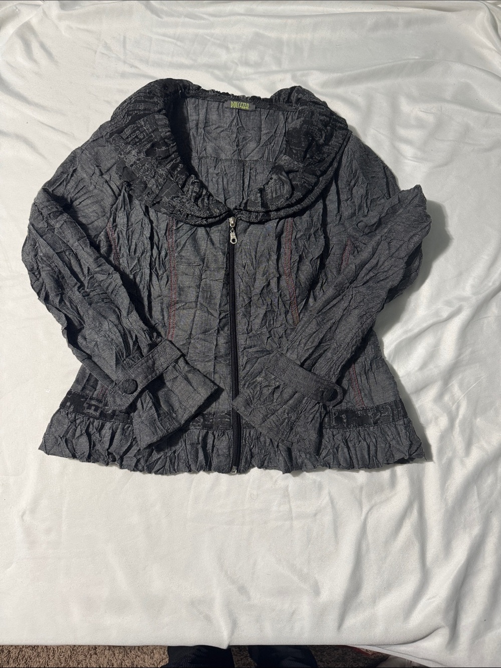 Dolcezza Charcoal Gray Crinkle Jacket Ruffle Collar Zip Front Peplum Whimsigoth